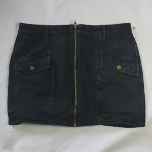 Forever 21 Black Pencil Mini Skirt Size L- Night Out Back To School Street Wear